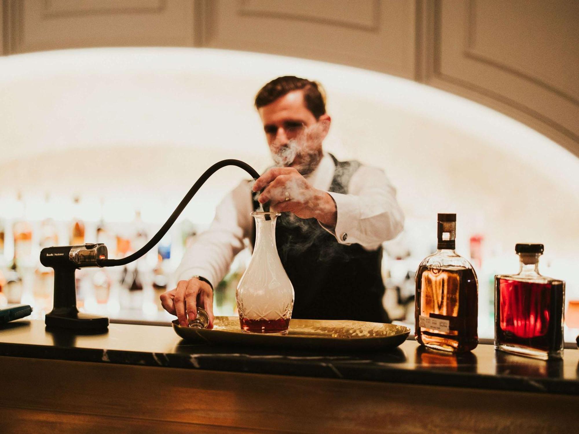 The Playford Adelaide - Mgallery Εξωτερικό φωτογραφία A bartender at work